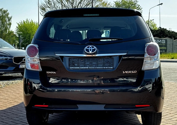 Toyota Verso cena 57999 przebieg: 118000, rok produkcji 2016 z Józefów małe 301